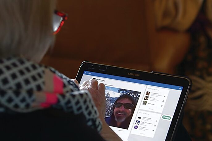 CarouselSlide senior care solutions