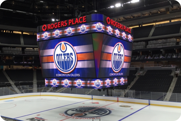 Samsung's Upgraded Primary LED Scoreboard “Catches” World Champion Astros  in Action Opening Day - Samsung US Newsroom