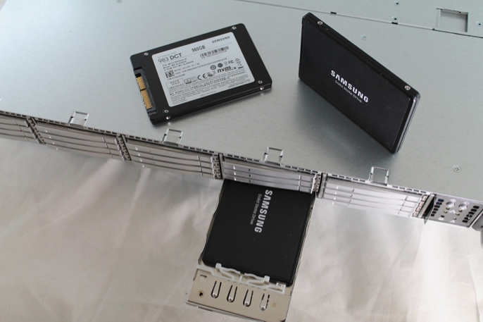 980 PCIe® 3.0 NVMe® MZ-V8V500B/AM US SSD | 500GB Business Samsung