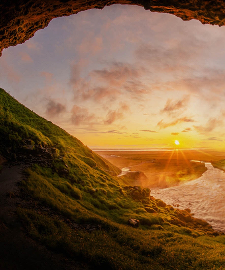 See dark and light in every scene, HDR