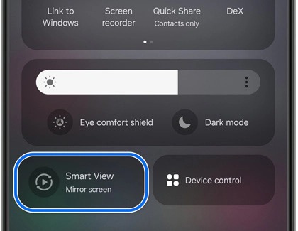 Galaxy phone quick settings panel with 'Smart View' option highlighted for screen mirroring, alongside other settings like 'Dark mode' and 'Eye comfort shield'.