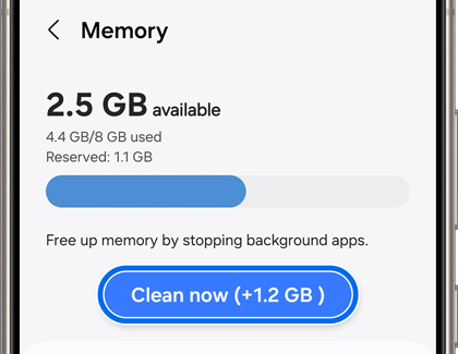 Memory management screen on a Samsung phone displaying 2.5 GB available with a 'Clean now' button to free up an additional 1.2 GB by closing background apps.
