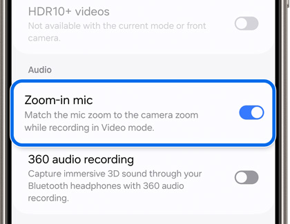 Zoom-in mic enabled and highlighted