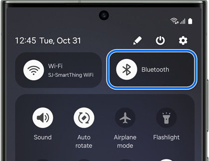 Bluetooth switched off in the Quick settings panel