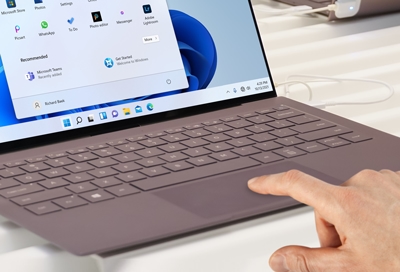 Use the touchpad on your Galaxy Book