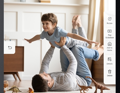 Photos menu on Family Hub 6.0