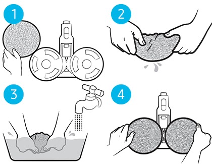 Illustrated steps for cleaning the mop pads of a Samsung Jet Bot Mop, including removal, rinsing, soaking, and reinstallation