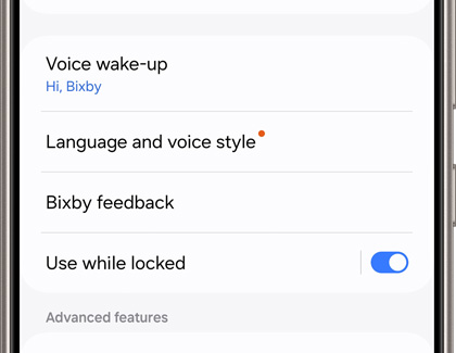 Voice wake-up settings menu with toggles for language, voice style, and the option to use while locked.