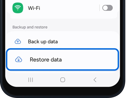 Restore data highlighted on the Samsung Cloud data transfer screen.