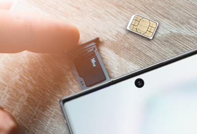 SIM card in a Samsung phone