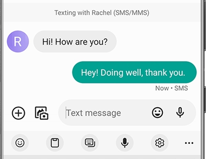 Samsung Messages: Tính năng nhắn tin trên điện thoại Samsung sẽ giúp bạn kết nối tốt hơn với bạn bè và gia đình. Tích hợp nhiều tính năng thông minh, Samsung Messages sẽ giúp bạn ghi chú, gửi hình ảnh và video một cách dễ dàng hơn bao giờ hết. Hãy xem hình ảnh để khám phá tính năng này nhé!
