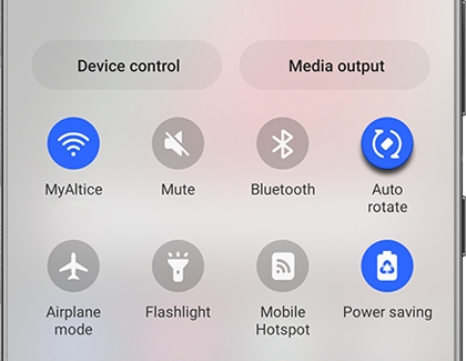 Auto rotate enabled on the Quick settings panel