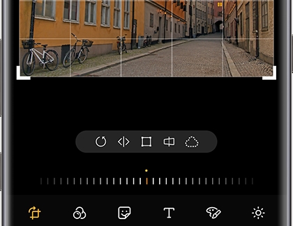Editing options for photos in the Gallery app