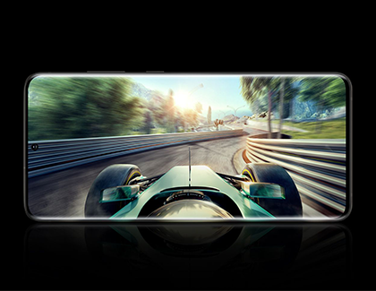 S20 displaying a mobile car racing game