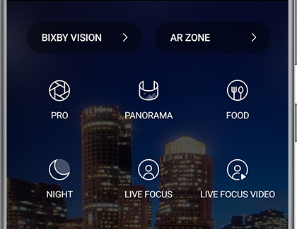 Camera app options on the S20, including Night mode