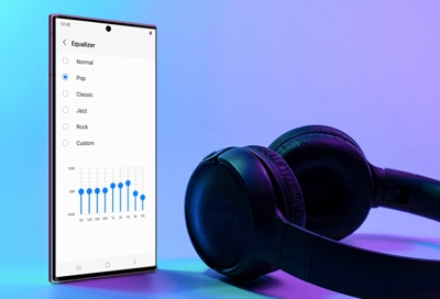 Advanced audio settings menu on Galaxy S22 Ultra