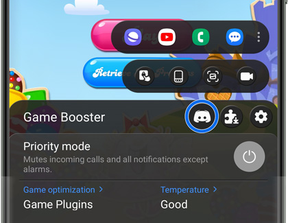 Discord icon highlighted on the Game Booster menu