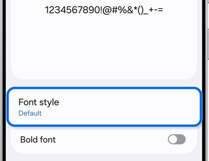 Font settings on the Galaxy S25 Ultra, with the Font style option highlighted.