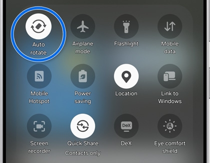 Quick settings panel on the Galaxy S25 Ultra with Auto Rotate highlighted.