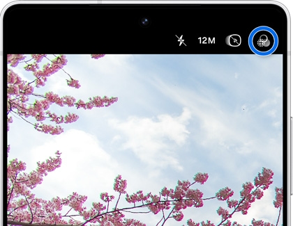 Galaxy S25 Ultra camera interface showing cherry blossoms in the viewfinder, with the My Filters icon highlighted.