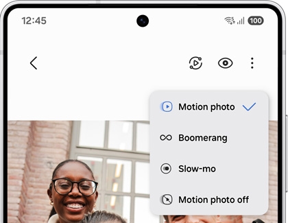 Galaxy S25 Ultra displaying motion photo options with Motion photo selected