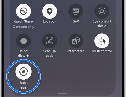 Quick Settings panel on the Galaxy S25 Ultra with the Auto rotate icon highlighted.