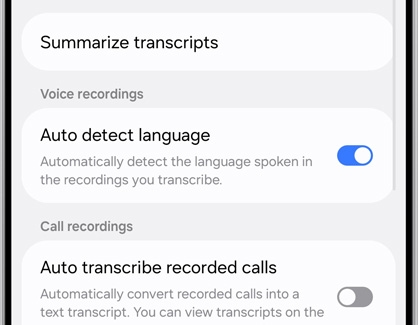 Settings menu of the Samsung Voice Recorder app showing automatic language detection and call transcription features.