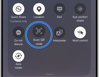 Scan QR code highlighted in the Quick settings panel