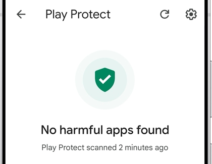 Galaxy S25 Ultra showing Play Protect scan result with no harmful apps found.