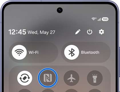 Quick panel screen with the NFC button turned off.
