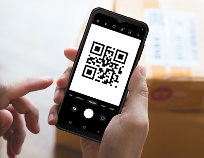 Scanning QR Code in Camera app on Galaxy XCover6 Pro