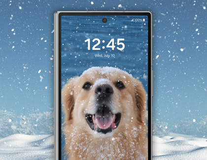 Galaxy Z Fold6 cover screen displaying live weather animations on the lock screen