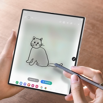 Person drawing a cat with an S Pen Fold Edition on a Galaxy Z Fold6