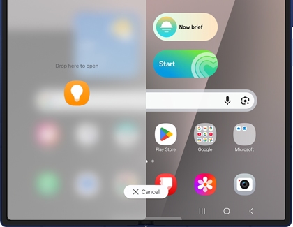 Galaxy Z Fold7 with an app icon being dragged to the left side of the screen to activate Drag and Split in Multi window mode.