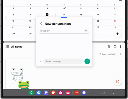 Galaxy Z Fold6 displaying Samsung Notes and Calendar app in split screen view with the messages app in pop-up view