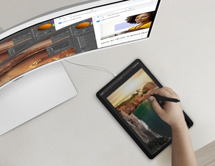 Editing photos on a Samsung Tablet while connected to a Samsung Monitor