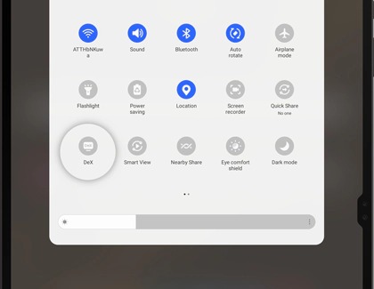 Samsung DeX icon highlighted in the Quick Settings panel on a Galaxy tablet