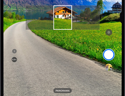 Panorama mode displayed on a Galaxy tablet with the Capture button highlighted