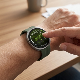 What to do when a Samsung Galaxy Watch app appears to crash, freeze, or not respond