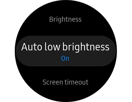 Auto low brightness selected on a Galaxy watch