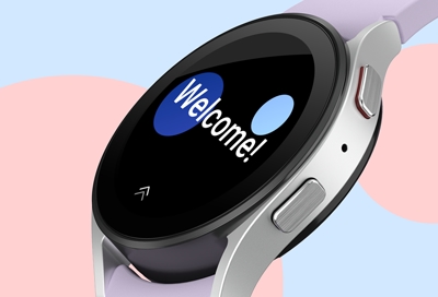Galaxy Watch5 with welcome screen