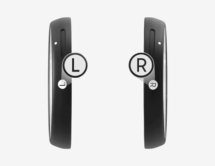 Left and right XR lens inserts shown side by side with visible L and R markers.