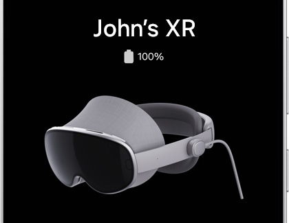 A Galaxy phone showing the connected Galaxy XR headset with its battery status.