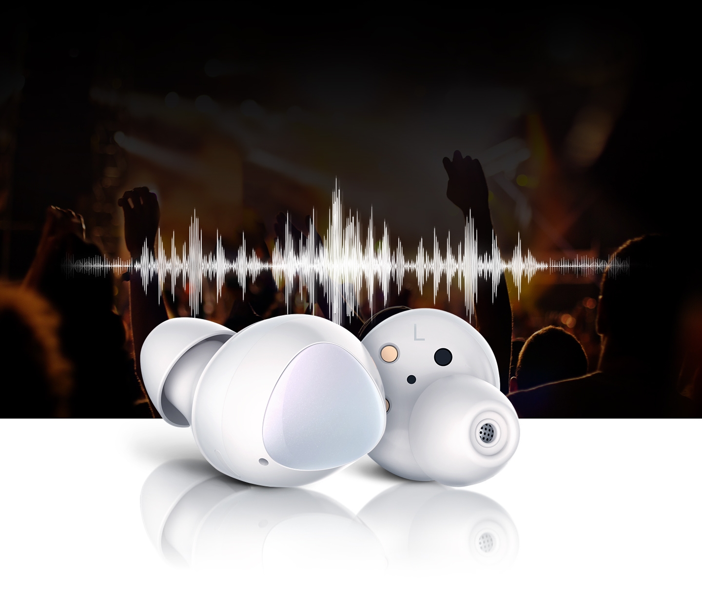 Premium sound by AKG Premium sound by AKG