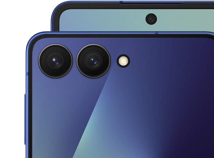 Galaxy Z Flip7 | AI Flip Phone | Samsung US | Samsung US