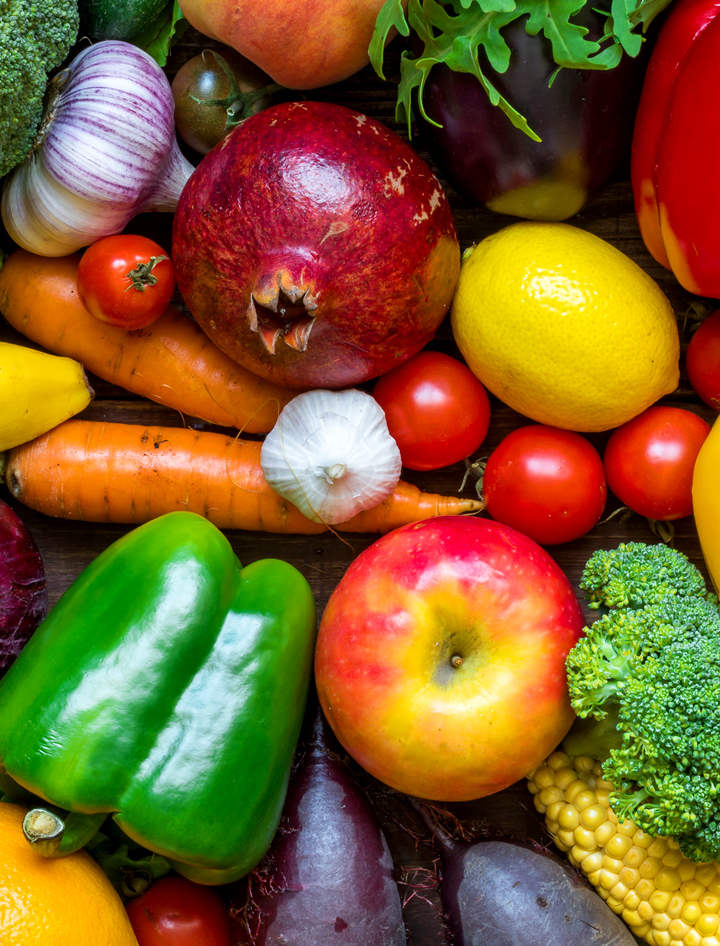 Interactive image of colorful fruits and vegetables on display.